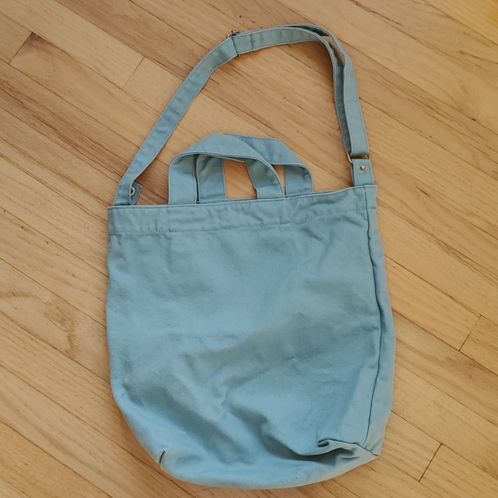 BAGGU duck bag used with a lot more miles to go